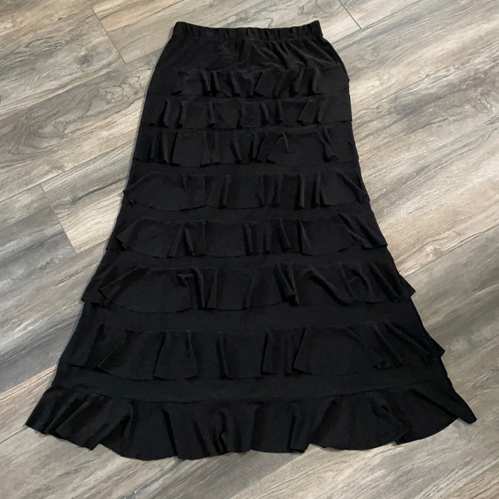 Come N See Ruffled Maxi Skirt
